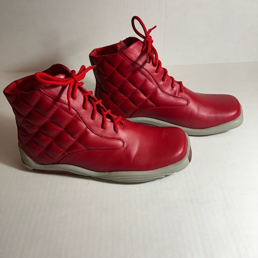 Red Quilted Women's high top Sneakers